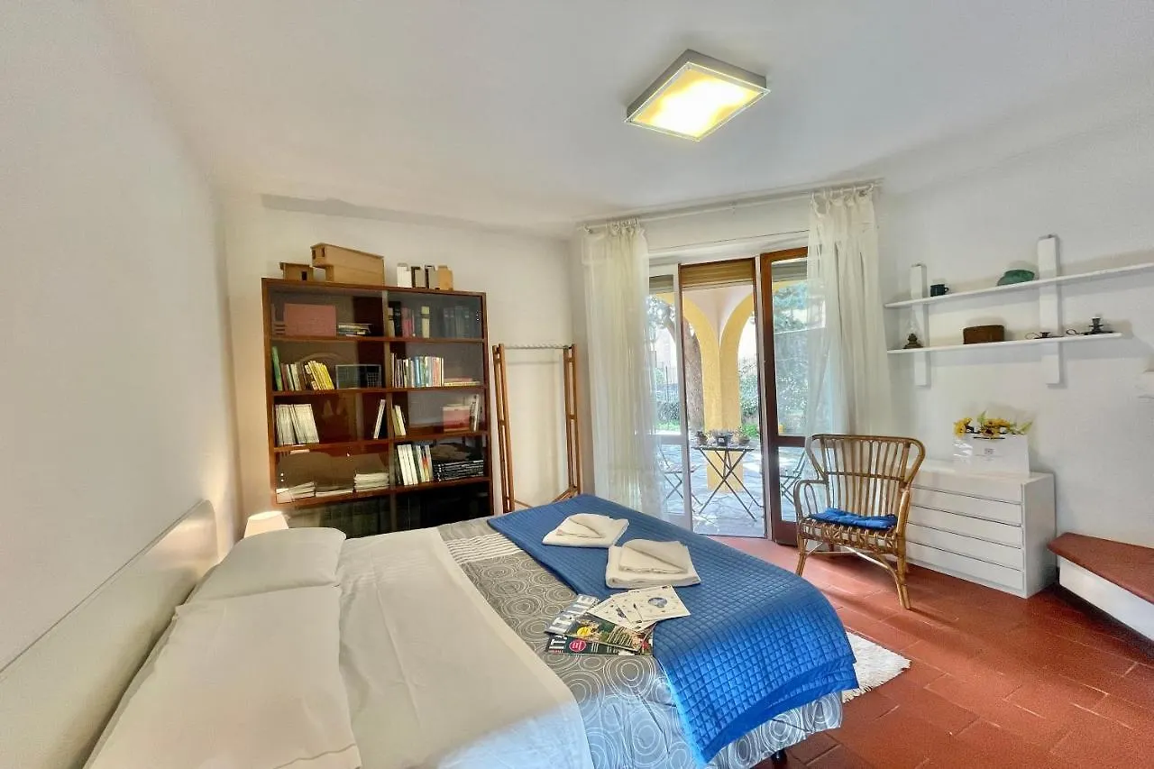 Menaggio 57 Apartment 0*,  Italy